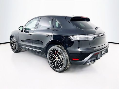 New 2026 Porsche Macan S image 3