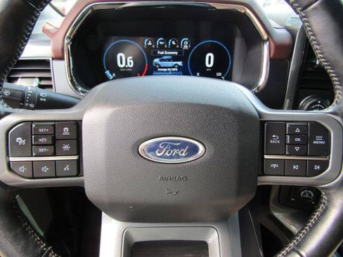 Certified 2022 Ford F150 Lariat w/ Equipment Group 502A High AWD/4WD image 22