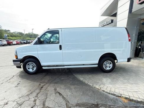 Used 2023 Chevrolet Express 2500 w/ Driver Convenience Package image 6