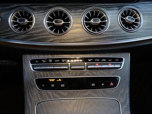 Used 2021 Mercedes-Benz CLS 450 image 24