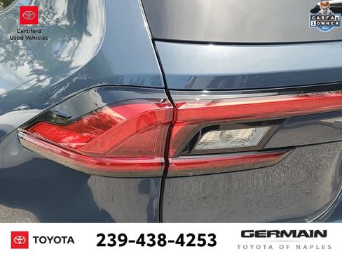 Used 2024 Toyota Grand Highlander AWD Hybrid image 16