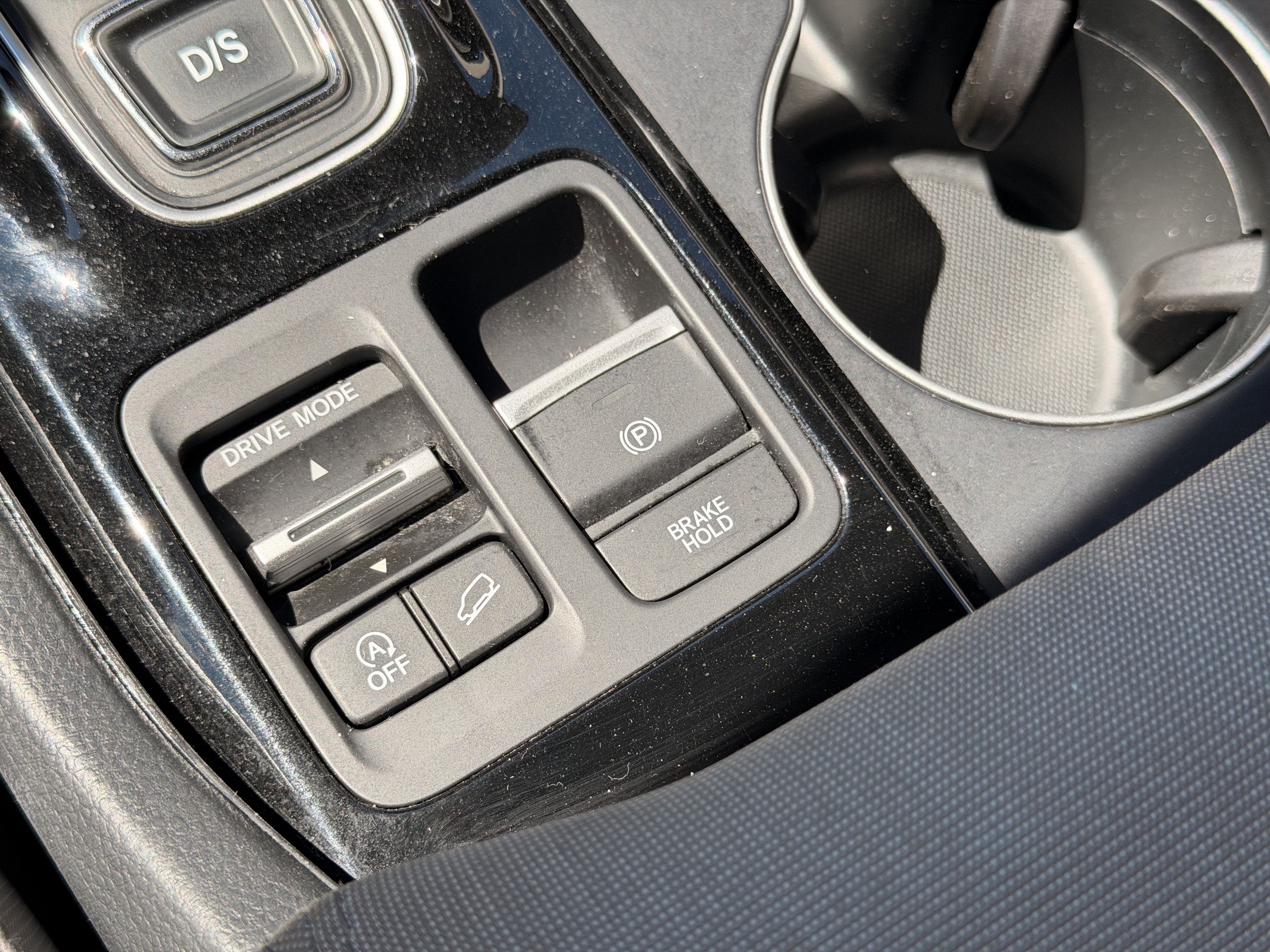 Certified 2024 Honda Pilot LX image 18