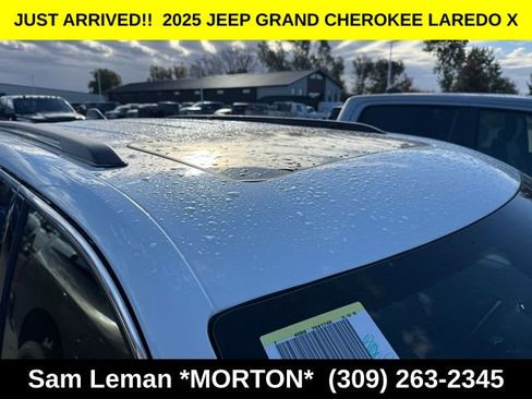 New 2025 Jeep Grand Cherokee Laredo X image 7