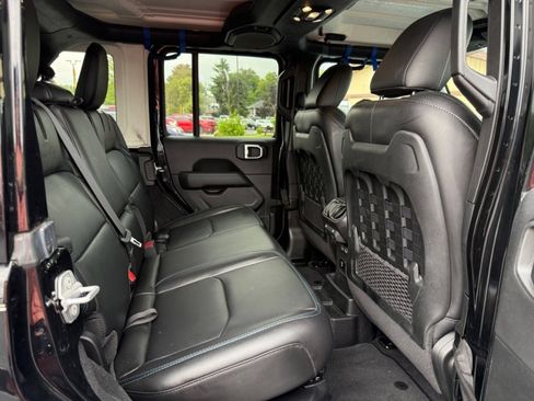 Used 2021 Jeep Wrangler Unlimited Rubicon 4xe w/ Steel Bumper Group image 30