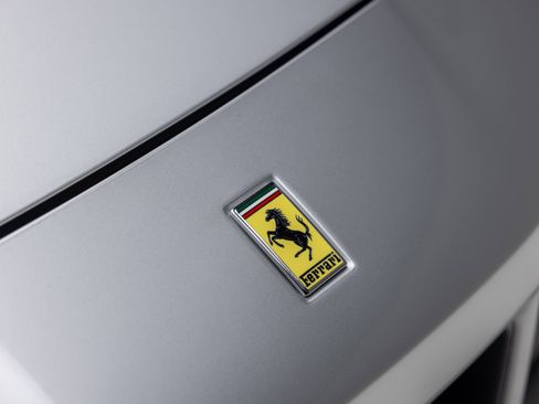 Certified 2018 Ferrari 488 GTB RWD image 13