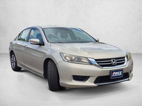 Used 2013 Honda Accord LX image 3