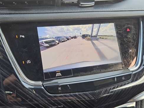 Certified 2025 Cadillac XT6 Premium Luxury FWD image 21