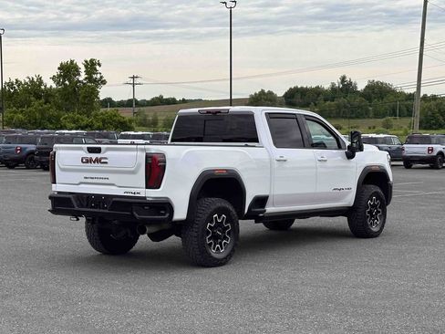 Used 2024 GMC Sierra 2500 AT4X w/ Snow Plow Prep/Camper Package AWD/4WD image 5