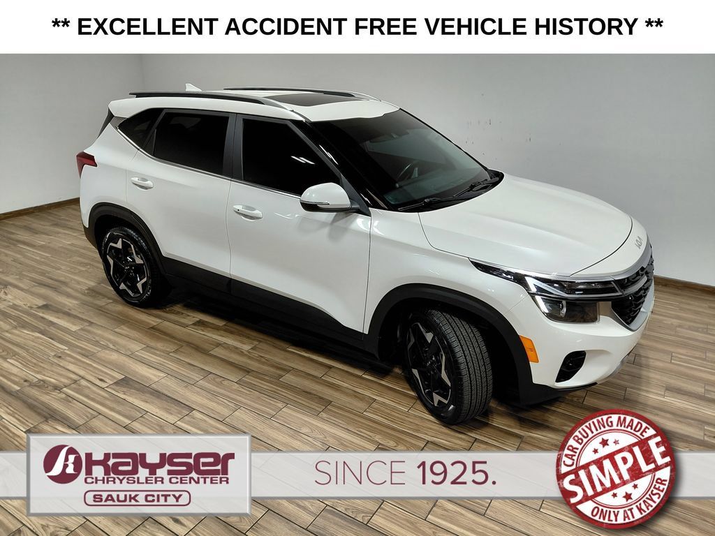 Used 2024 Kia Seltos EX AWD/4WD image 17