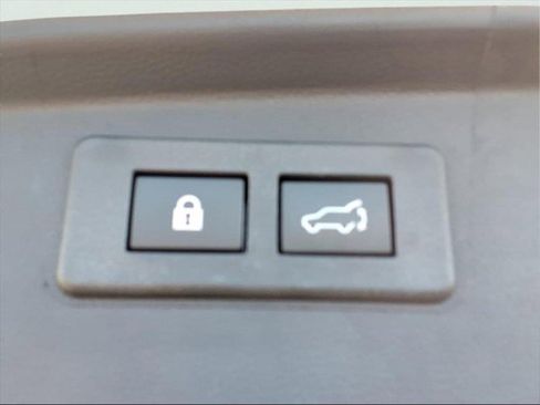 Used 2024 Subaru Outback Touring XT image 10