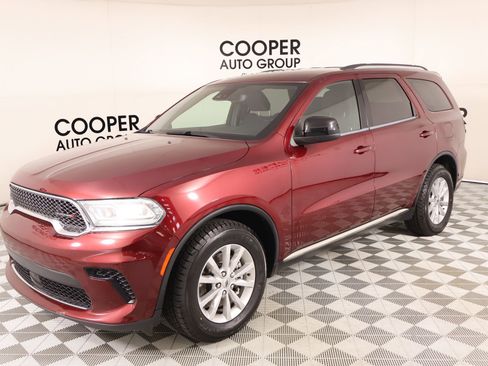 Used 2023 Dodge Durango SXT Launch Edition RWD image 9