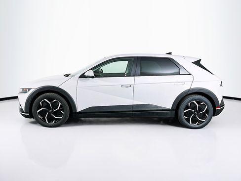 Used 2024 Hyundai Ioniq 5 SEL RWD image 4
