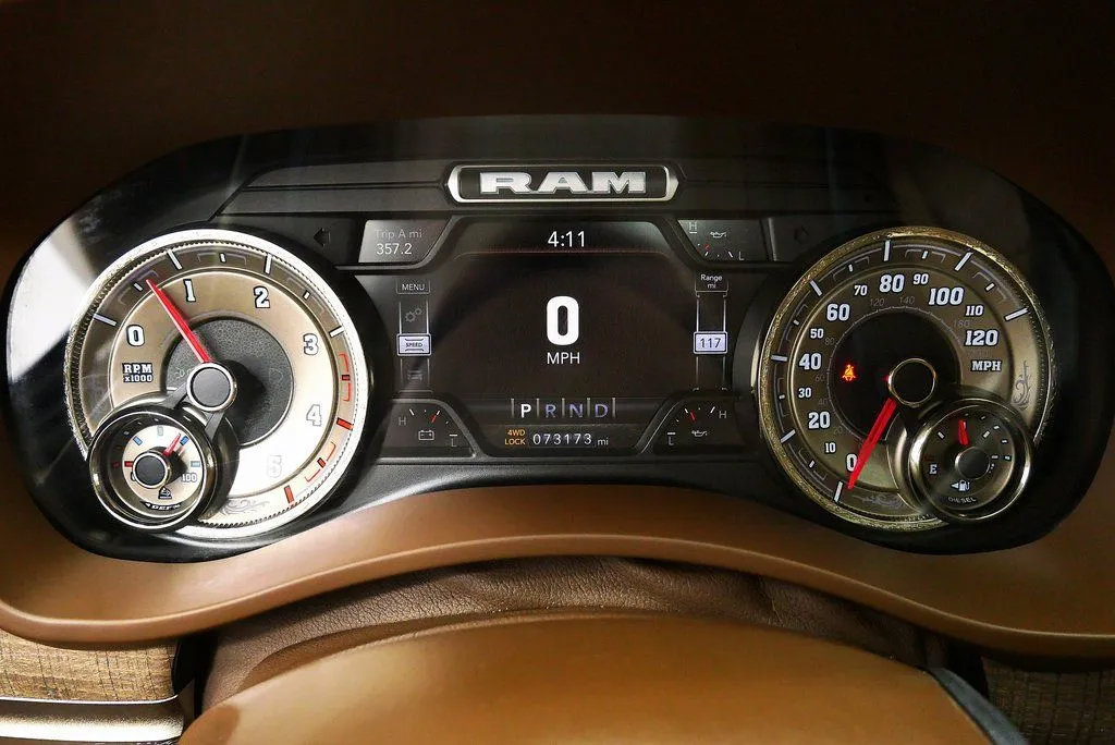 Used 2022 RAM 3500 Limited AWD/4WD image 24