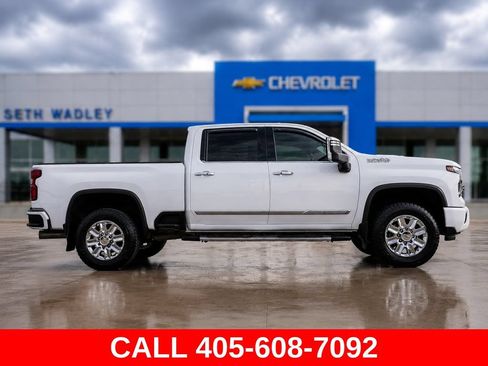 Used 2024 Chevrolet Silverado 2500 High Country w/ High Country Premium Package AWD/4WD image 72