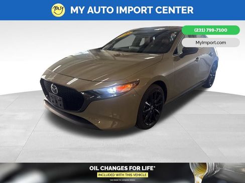 Used 2024 MAZDA MAZDA3 s AWD/4WD image 3