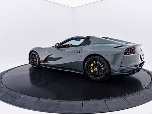 Used 2023 Ferrari 812 GTS RWD image 30