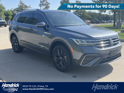Certified 2023 Volkswagen Tiguan SE w/ Panoramic Sunroof Package
