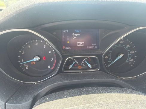 Used 2014 Ford Focus SE FWD image 4