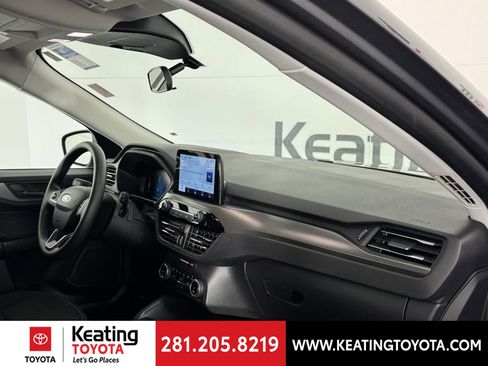 Used 2025 Ford Escape Active image 21