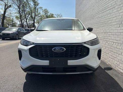 Used 2025 Ford Escape Active image 1