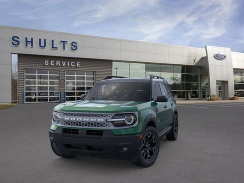 New 2025 Ford Bronco Sport Outer Banks image 2
