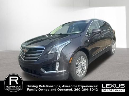 Used 2018 Cadillac XT5 Luxury w/ Driver Awareness Package FWD image 1