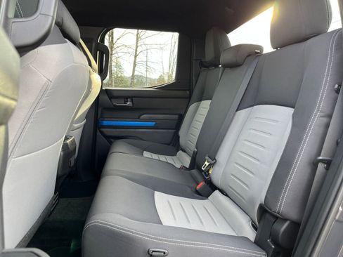 Used 2025 Toyota Tacoma TRD Off-Road image 25