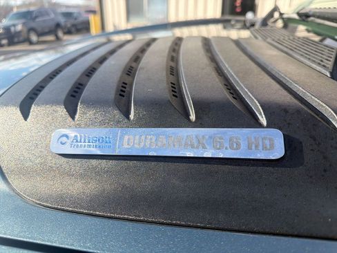 Used 2011 Chevrolet Silverado 2500 LT w/ Interior Plus Package image 9