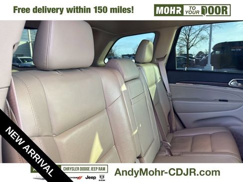 Used 2017 Jeep Grand Cherokee Limited image 28