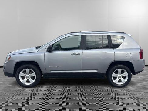 Used 2016 Jeep Compass Sport w/ Power Value Group AWD/4WD image 5