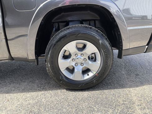 New 2026 RAM 1500 Lone Star AWD/4WD image 46