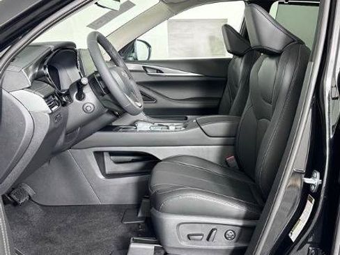 Certified 2026 INFINITI QX60 Luxe w/ Cargo Package FWD image 14