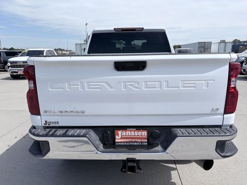 Used 2026 Chevrolet Silverado 2500 LT AWD/4WD image 6