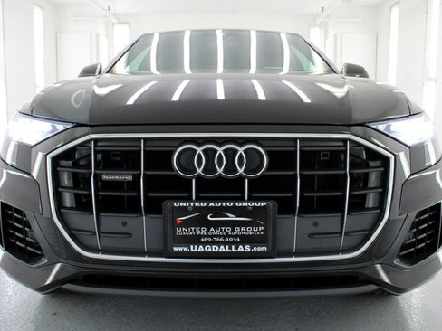 Used 2019 Audi Q8 Premium w/ Convenience Package image 27