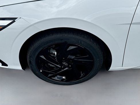 New 2026 Hyundai Elantra Sport FWD image 23