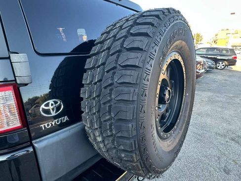 Used 2007 Toyota FJ Cruiser 4WD image 28