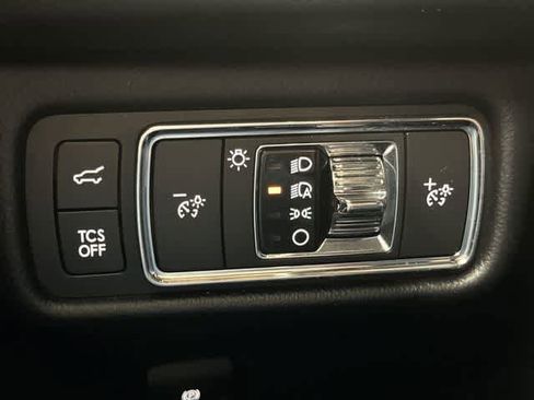 Used 2022 Lincoln Nautilus FWD image 19