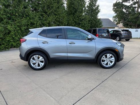 Used 2024 Buick Encore GX Preferred FWD image 32