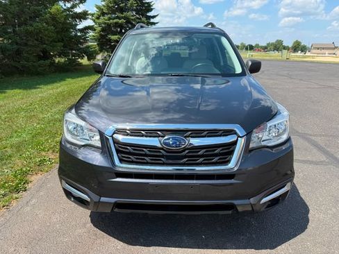 Used 2018 Subaru Forester 2.5i Premium w/ All-Weather Package AWD/4WD image 5