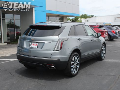 Used 2024 Cadillac XT5 Sportv w/ Technology Package AWD/4WD image 4