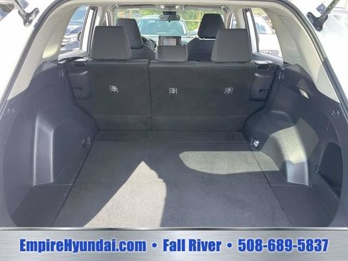 Used 2022 Toyota RAV4 LE AWD/4WD image 7
