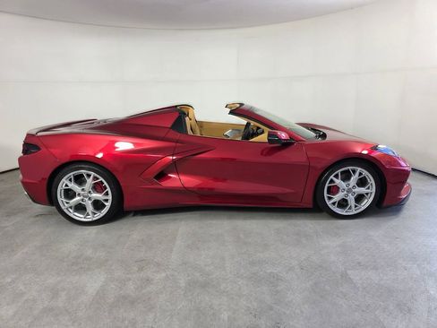 Used 2022 Chevrolet Corvette Stingray image 3