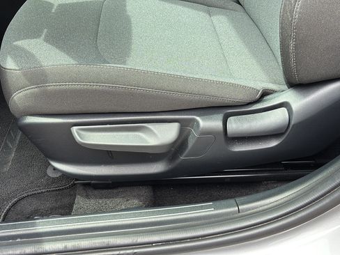 Used 2025 Kia K4 FWD image 14