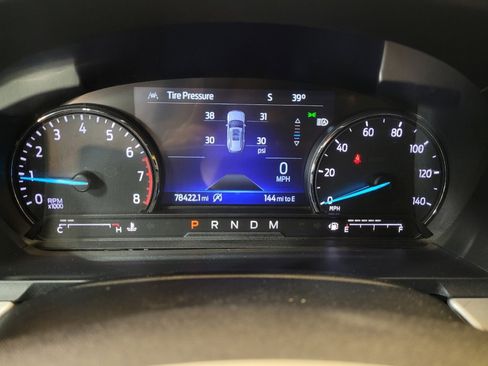 Used 2020 Ford Explorer XLT AWD/4WD image 23