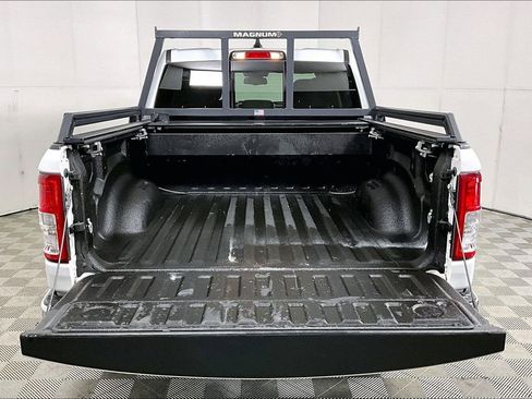 Used 2019 RAM 1500 Big Horn AWD/4WD image 35