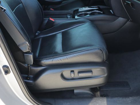 Used 2019 Honda Pilot Elite image 19