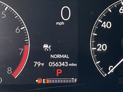 Used 2023 Honda HR-V LX image 14