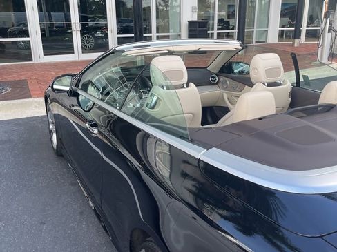 Used 2019 Mercedes-Benz E 450 4MATIC Cabriolet image 5