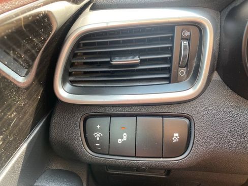Used 2019 Kia Sorento FWD V6 w/ LX V6 Convenience Package image 19