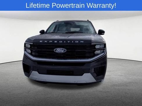 New 2026 Ford Expedition Platinum w/ Driver's Package image 3